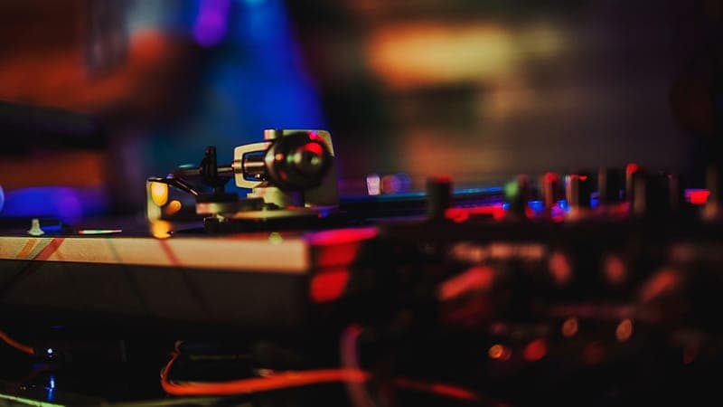 所属クリエイター向けAudiostock音源提供サービスを開始のサムネイル