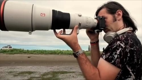 所属クリエイター紹介映像のサムネイル